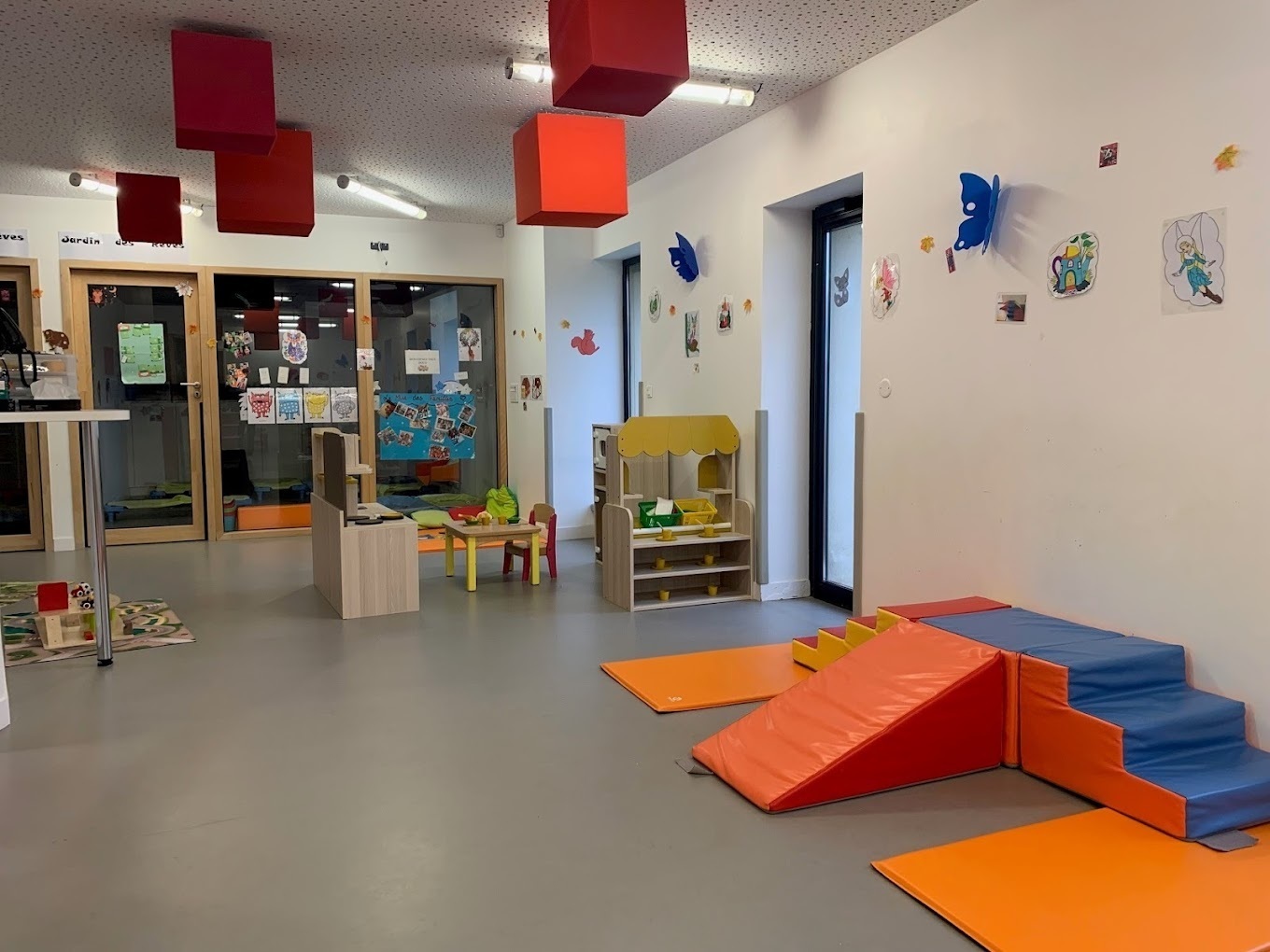 Crèche la Maison Bleue image 2